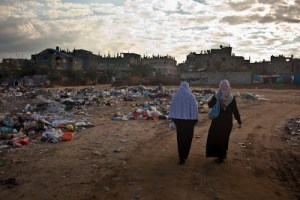 Women in Wadi Gaza (photo by David Shaw)